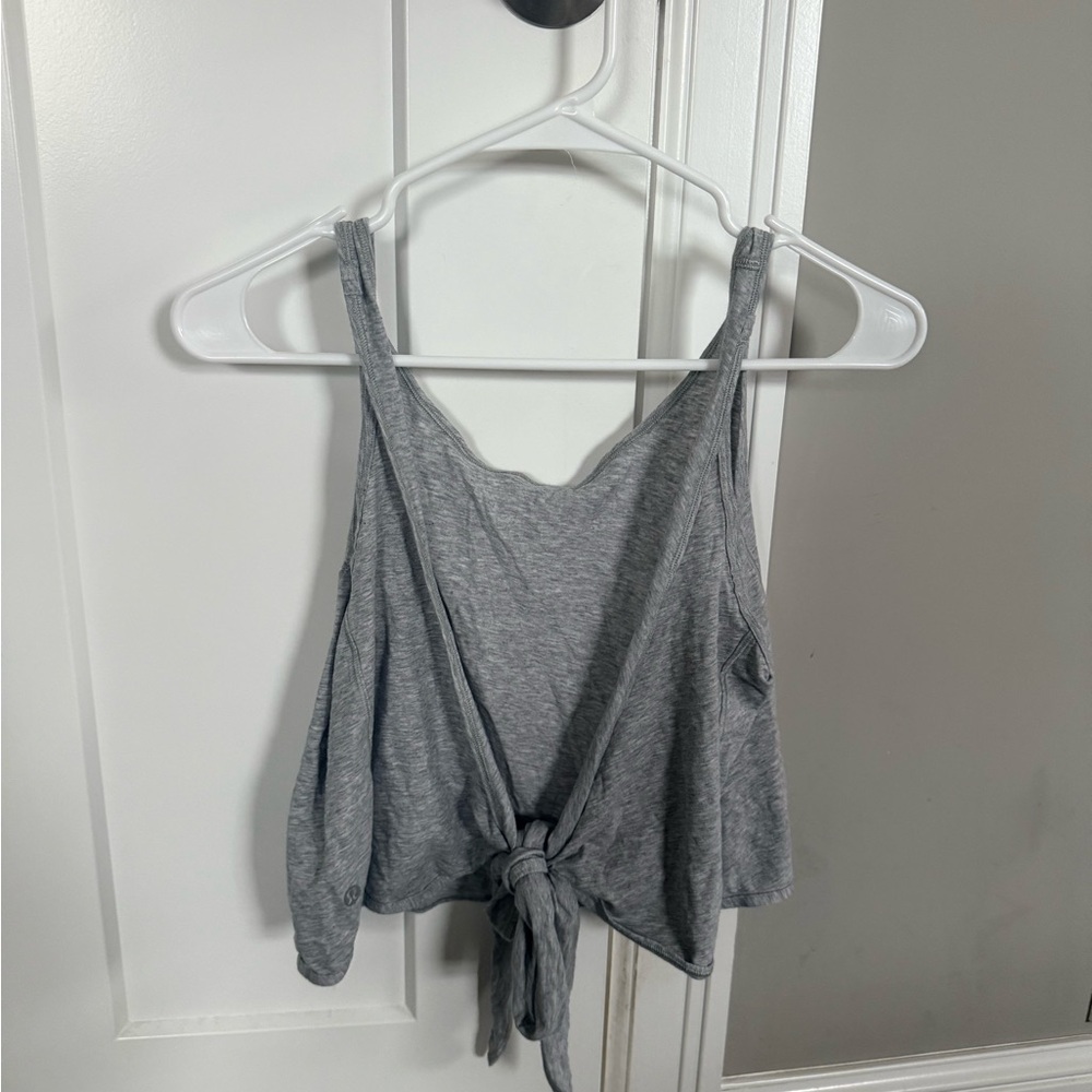 Lululemon Athletica Gray Crop Top - Picture 2 of 2